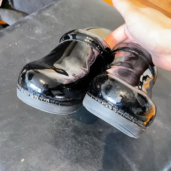 Glossy Leather shiny XP 20 clogs mules slip on work shoes nurse favorite - Picture 5 of 11